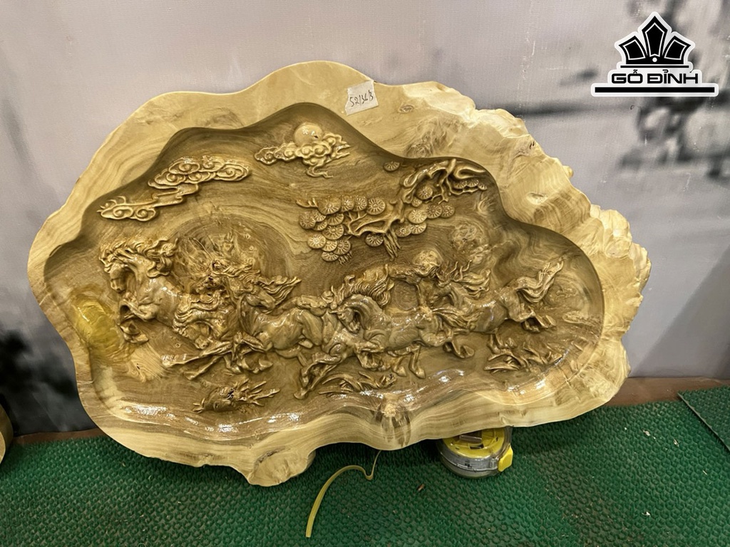 Tranh Bát Mã Gỗ Nu Nghiến Ngang 52 Cao 356 Sâu 3 (cm)