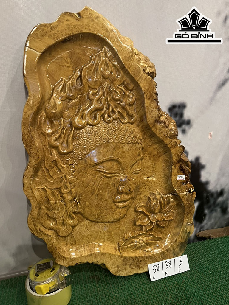 Tranh Phật Tổ Gỗ Nu Nghiến Cao 58 Ngang 38 Sâu 3 (cm)