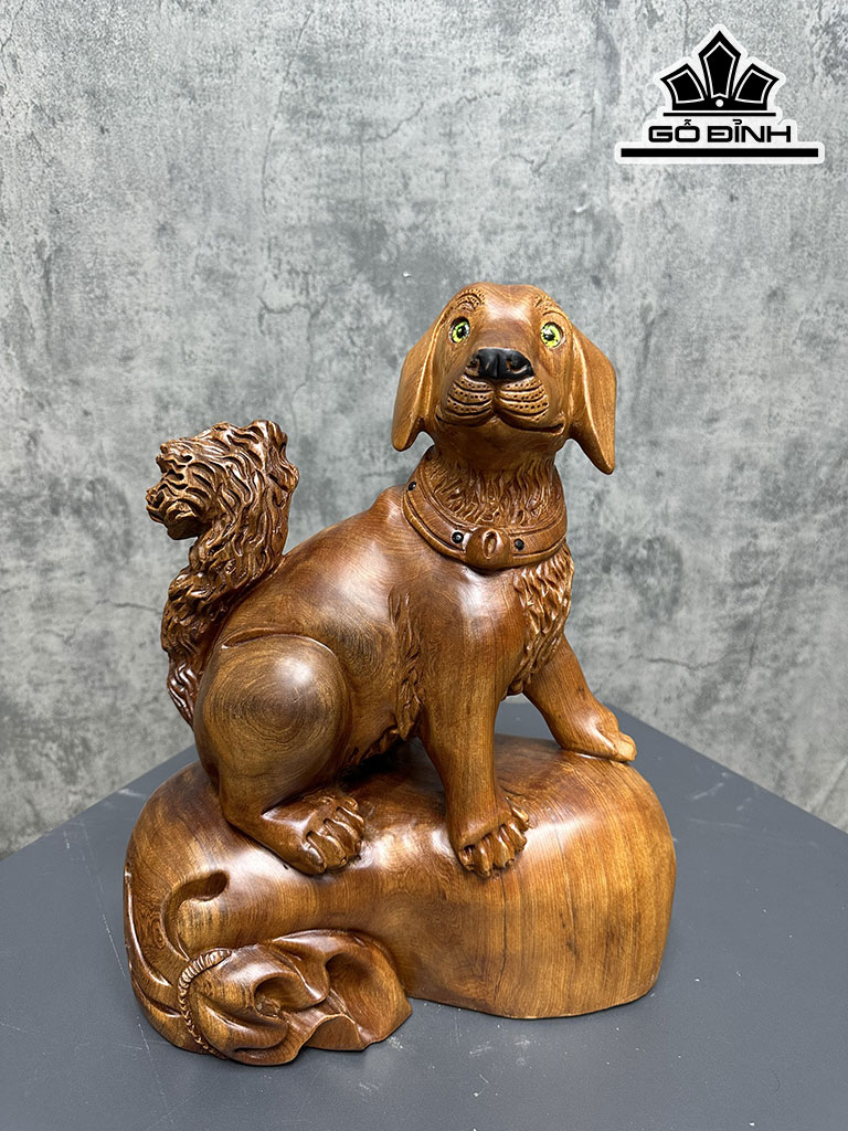 Tượng Chó Gỗ Ngọc Am Cao 38 Ngang 31 Sâu 19 (cm)