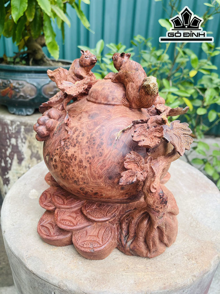 Bình Nho Sóc Gỗ Nu Hương Cao 22 Ngang 24 Sâu 23 (cm)