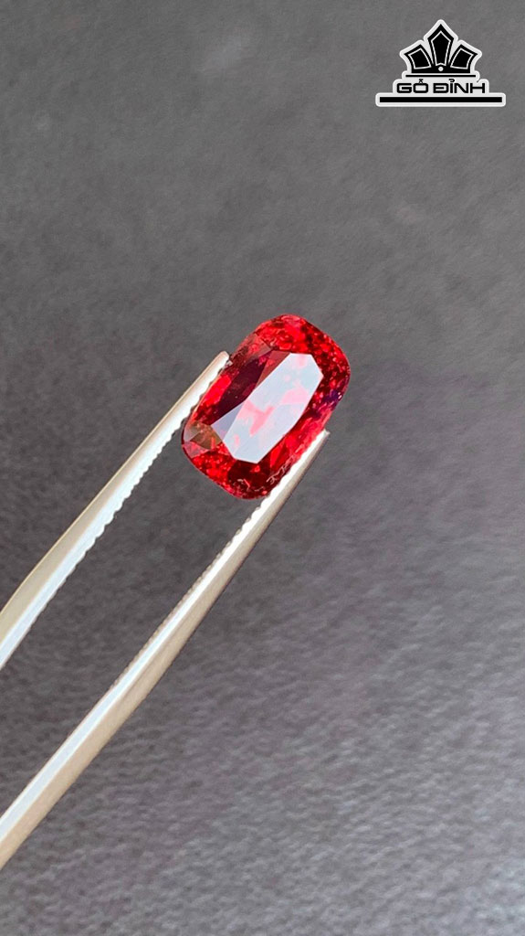 Viên Đá Spinel 4,05cts