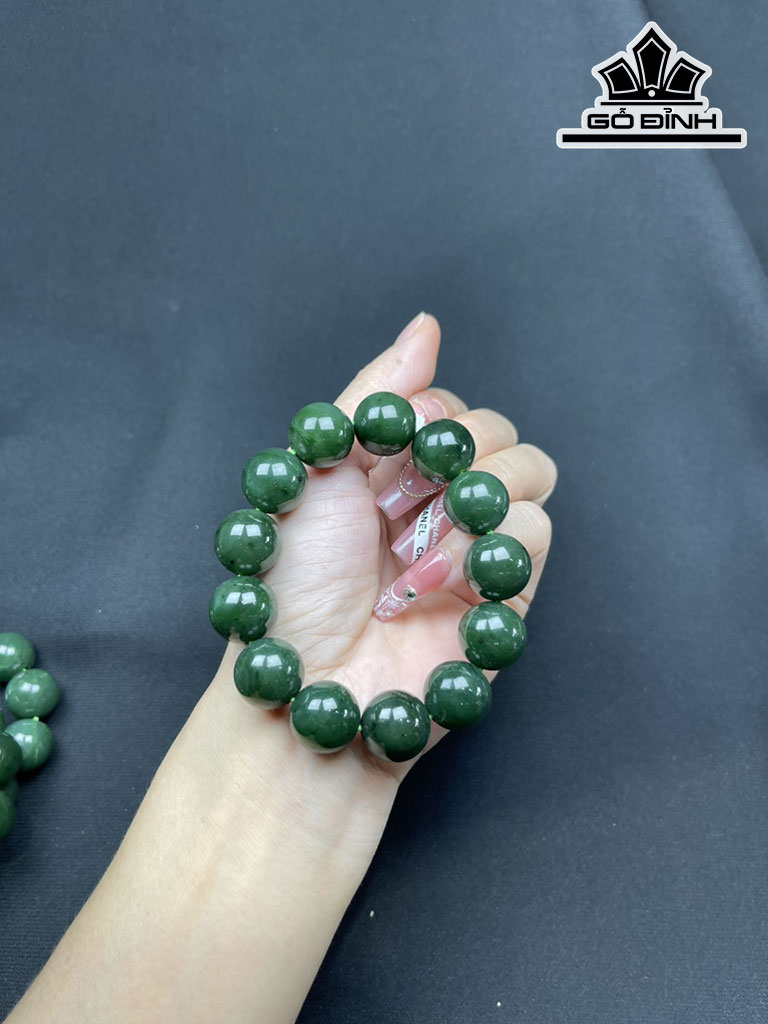 Vòng tay Đá Ngọc Bích (Nephrite Jade) Đường Kính Hạt 16 (mm)