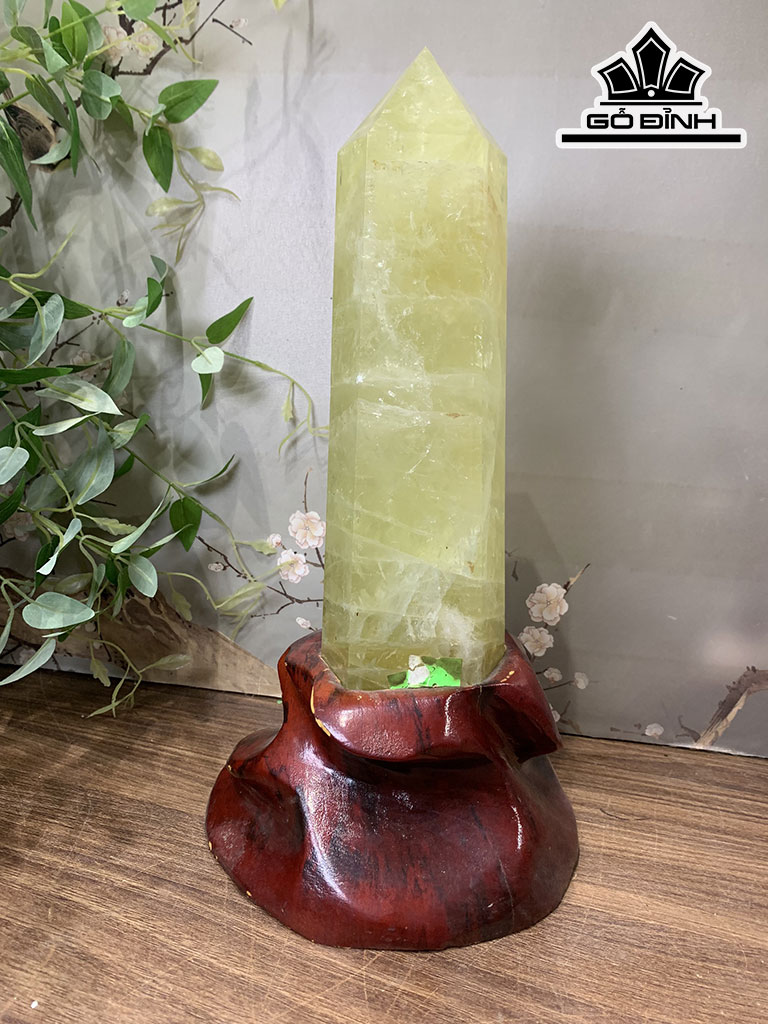 Trụ Đá Thạch Anh Vàng Cao 33 Ngang 15 (cm) 2,72kg