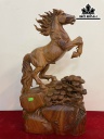 Tượng Ngựa Phong Thủy (Nhất Mã Phi Thiên) Gỗ Hương Cao 60 Ngang 30 Sâu 16 (cm)