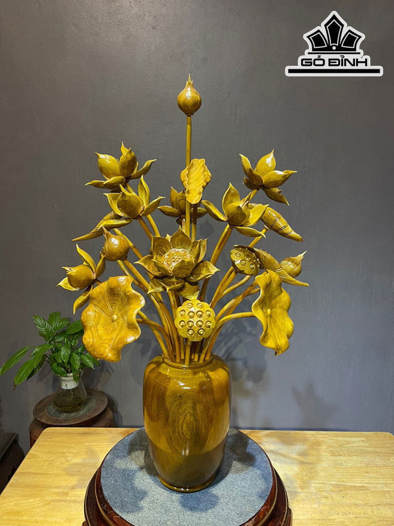 Bình Hoa Sen Gỗ Cẩm Vàng 21 Bông Cao 95 Ngang 60 Sâu 45 (cm)