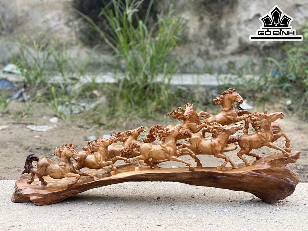 Tượng Bát Mã Gỗ Ngọc Am Cao 28 Ngang 71 Sâu 13 (cm)