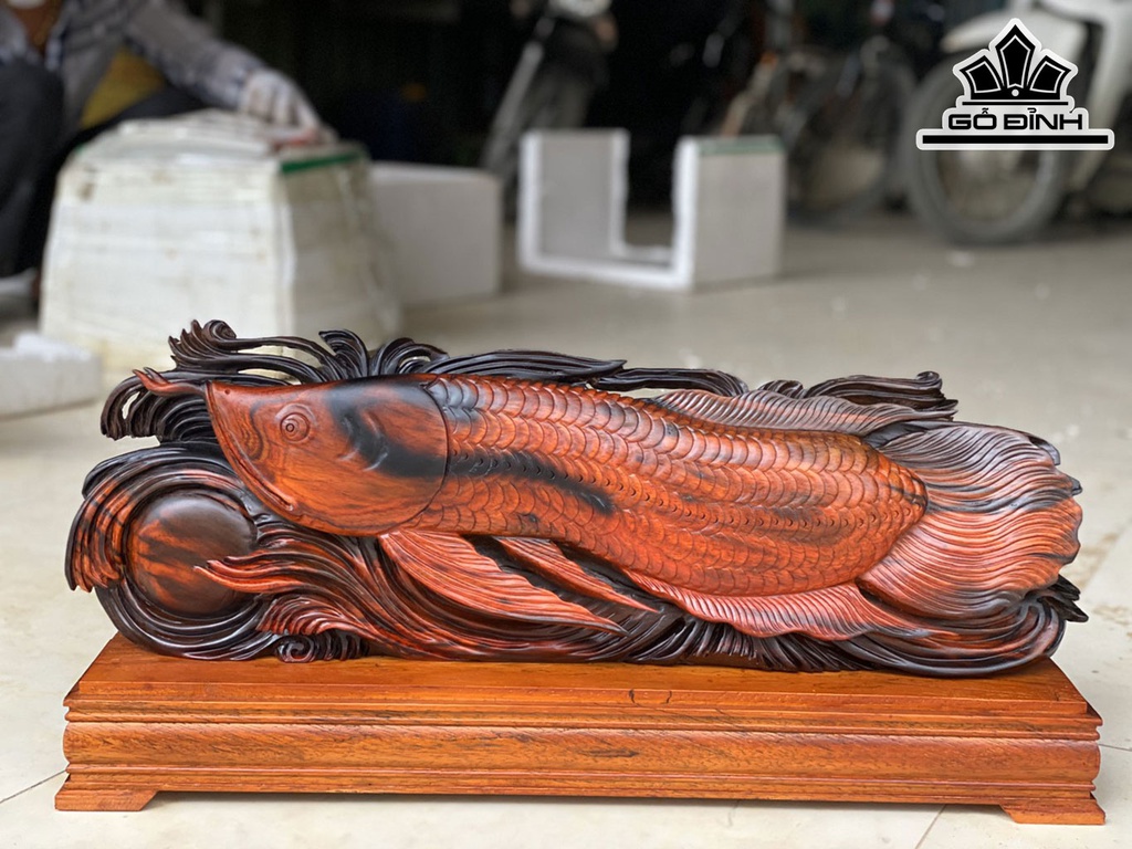 Tượng Cá Kim Long Gỗ Trắc Cao 28 Ngang 636 Sâu 12 (cm)