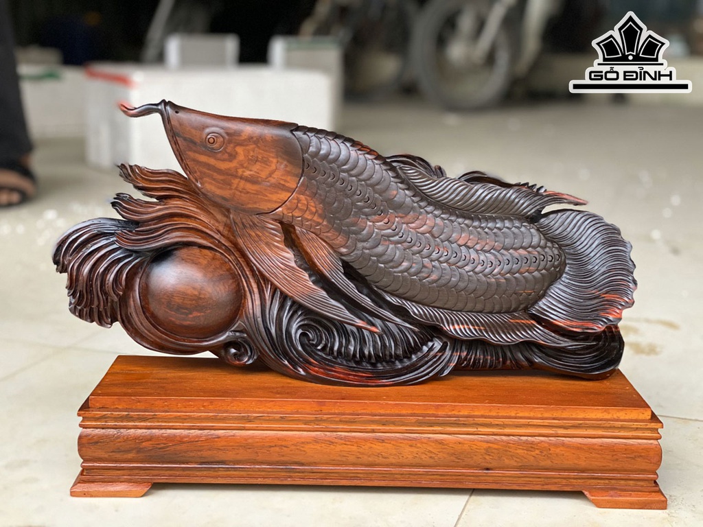 Tượng Cá Kim Long Gỗ Trắc Cao 30 Ngang 46 Sâu 12 (cm)