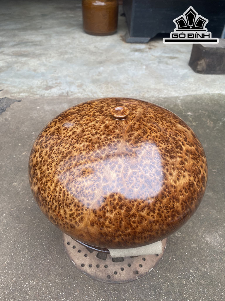 Chum Phú Quý Gỗ Ngọc Am Cao 16 Đường Kính 26 (cm)