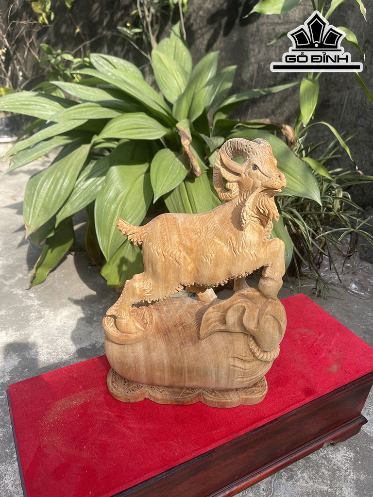 Tượng Nhất Dương Gỗ Ngọc Am Cao 40 Ngang 25 Sâu 12 (cm)