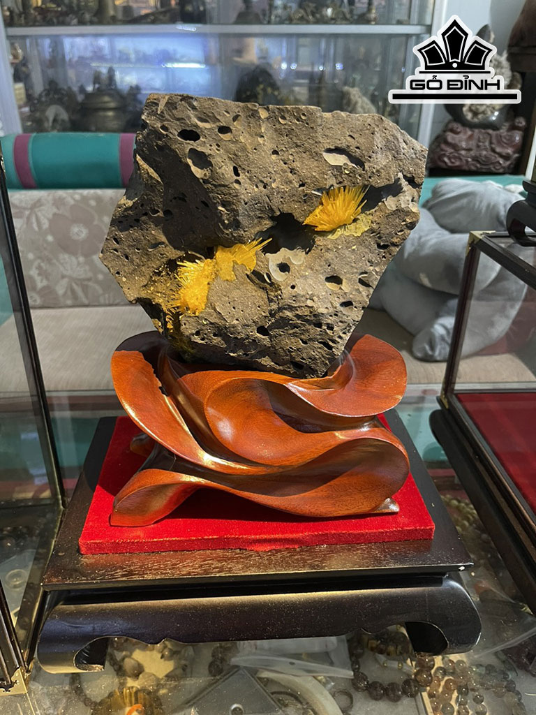 Bông Hoa Ưu Đàm Đá Trầm Tích Cao 29 (cm) 6kg