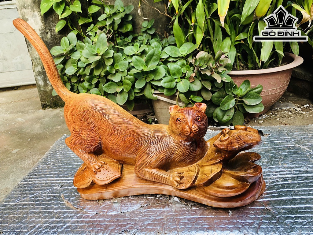Tượng Mèo Gỗ Hương Cao 31 Ngang 38 Sâu 15 (cm)