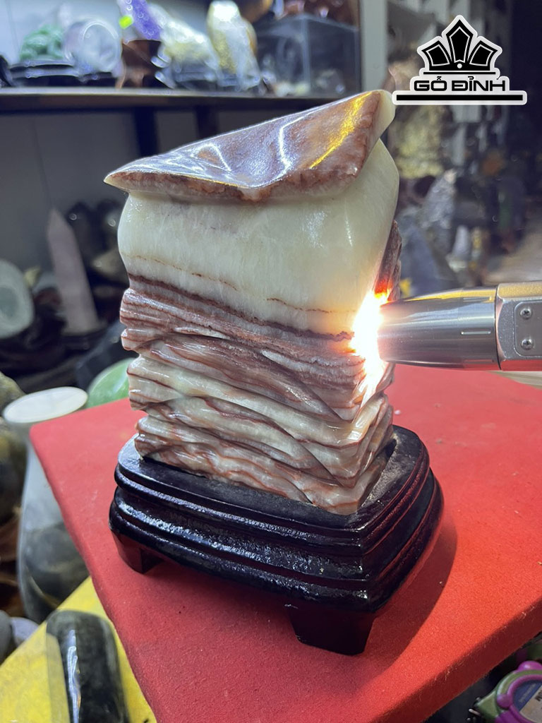 Tác Phẩm Đá Thịt Heo (Canxit) Cao 28 (cm) 2kg