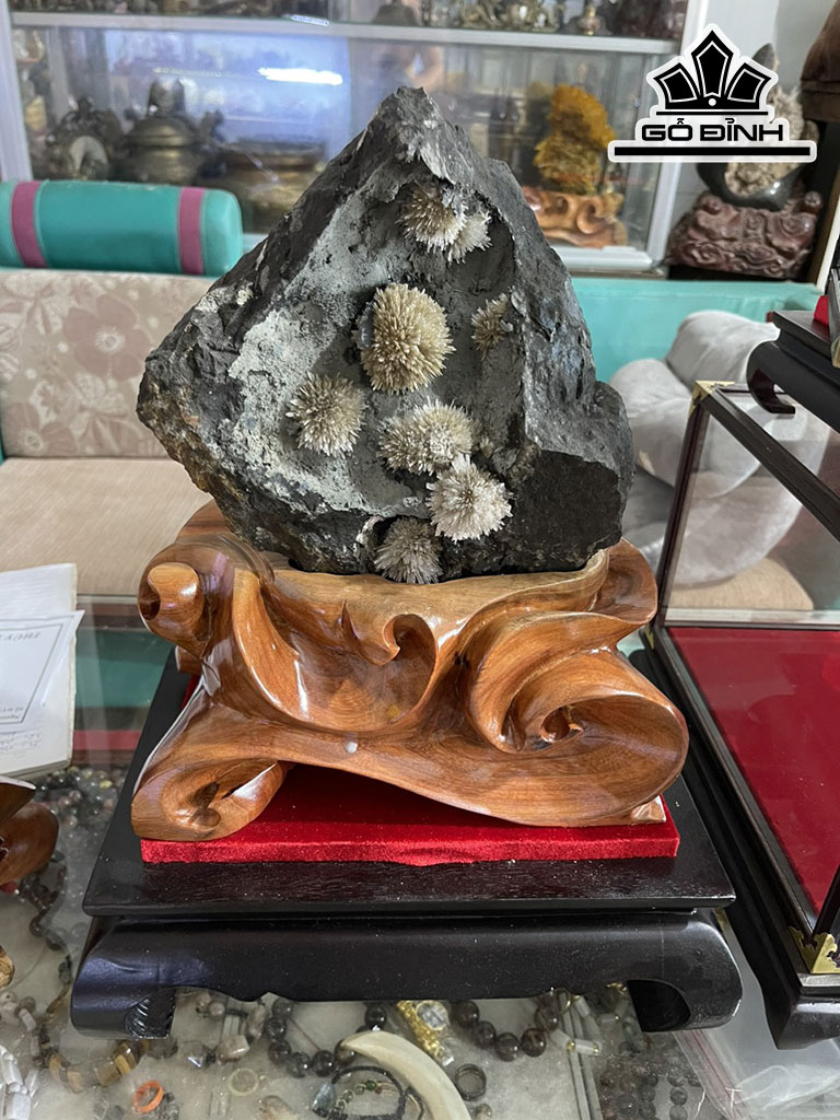 Bông Hoa Ưu Đàm Đá Trầm Tích Cao 30 (cm) 8,8kg
