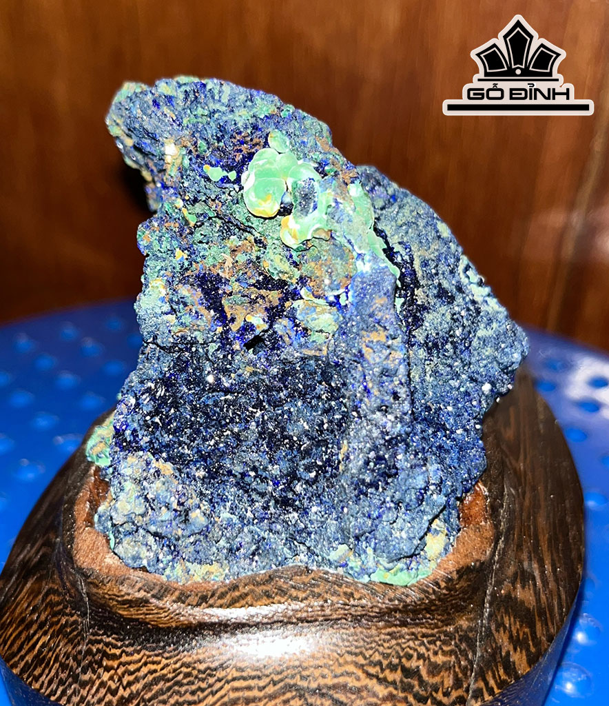 Tác Phẩm Đá Malachite Cao 8 Ngang 12 (cm)  0.53kg
