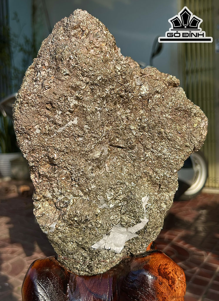 Vàng Găm Tinh Thể Đá Pyrite Cao 36 Ngang 20 (cm) 10,2kg