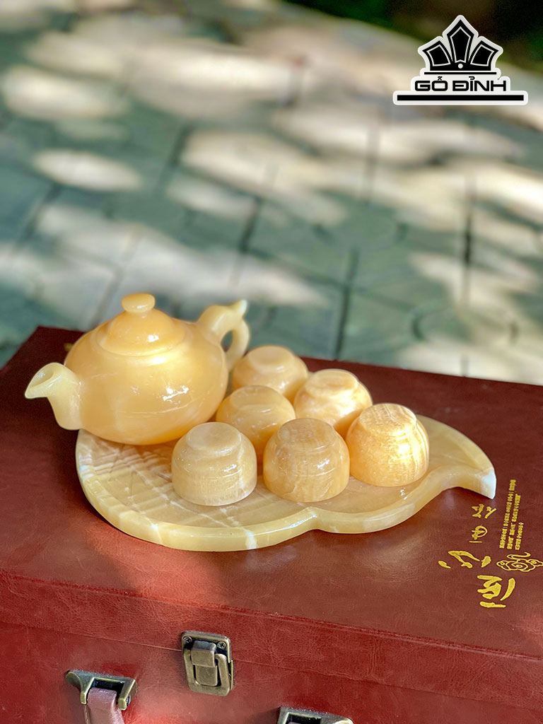 Ấm Chén Đá Ngọc Hoàng Long
