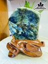 Tác Phẩm Hắc Nguyệt Quang Đá Xà Cừ (Labradorite) Cao 20 Ngang 14 (cm) 2,8kg