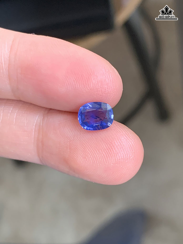 Viên Đá Sapphire Xanh Cao 7 Ngang 5,5 Sâu 3 (mm) 1,15cts