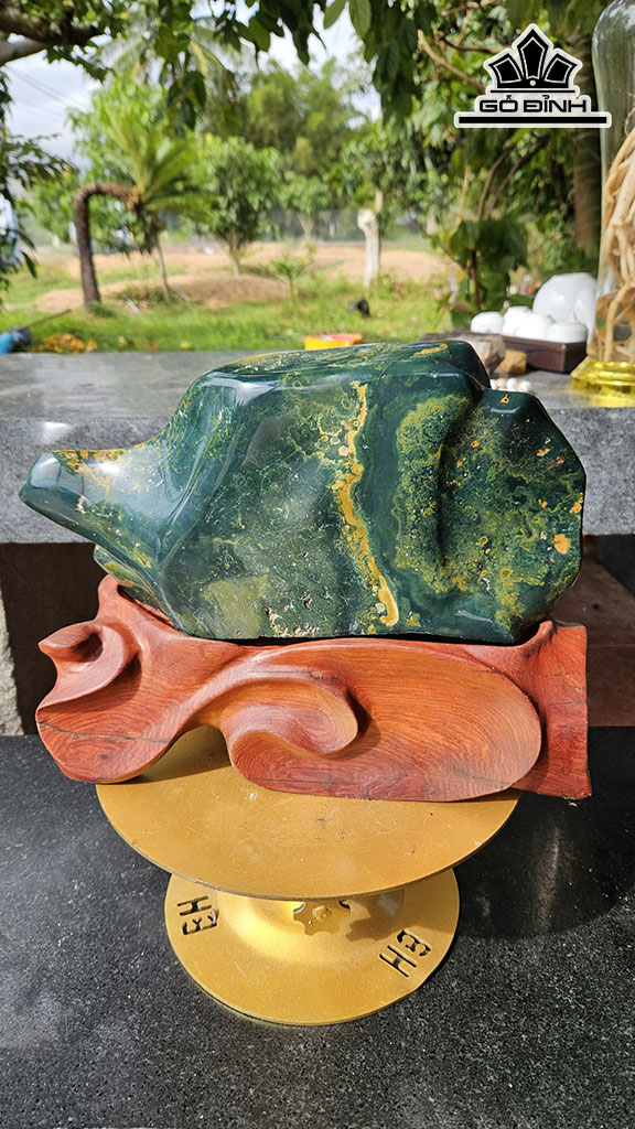 Viên Đá Caxedon Có Hình Cụ Rùa Cao 28 Ngang 35 (cm) 9kg