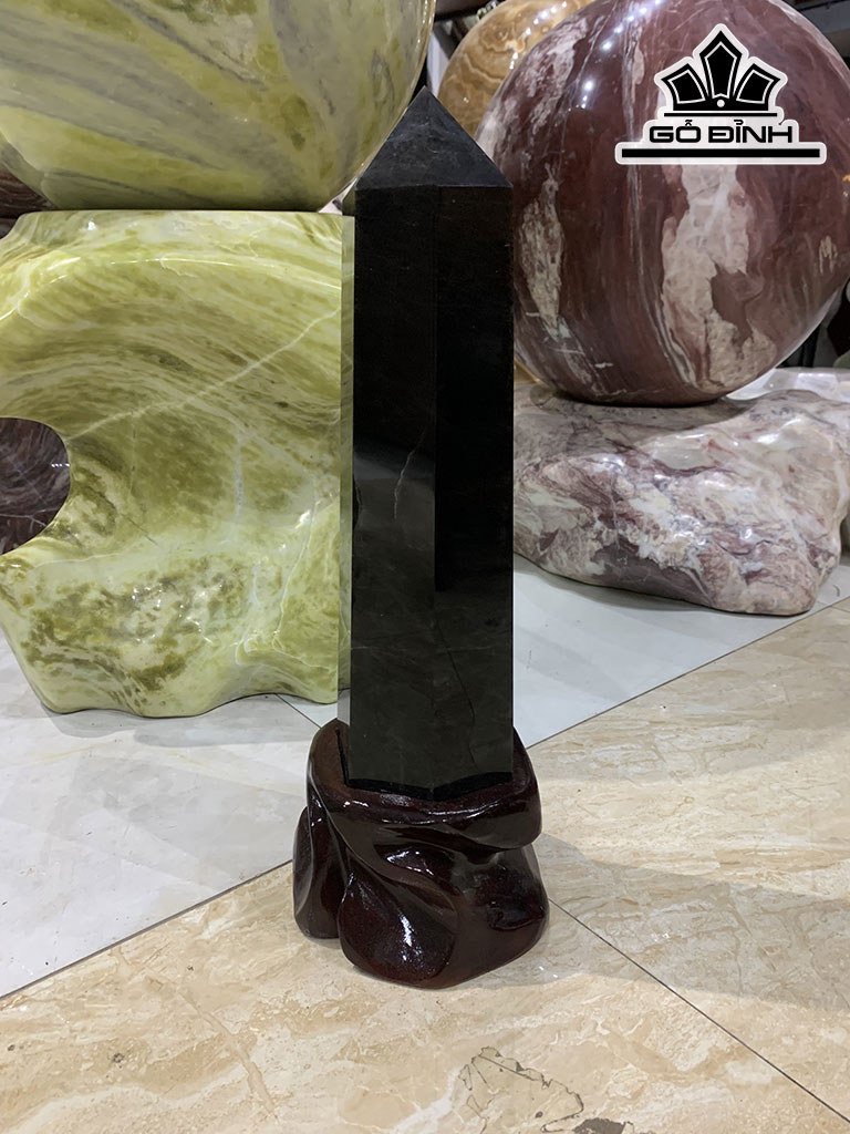 Trụ Đá Thạch Anh Đen Cao 46 Ngang 16 (cm) 7,1kg