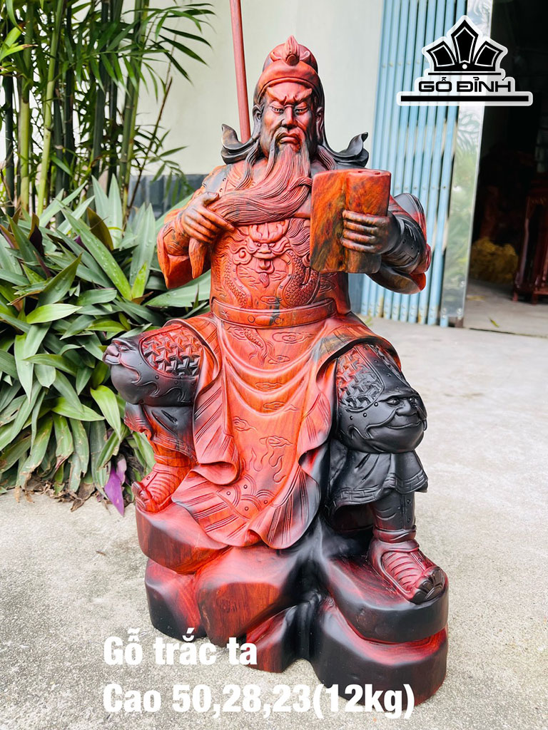 Tượng Quan Công Đọc Sách Gỗ Trắc Cao 50 Ngang 28 Sâu 23 (cm)