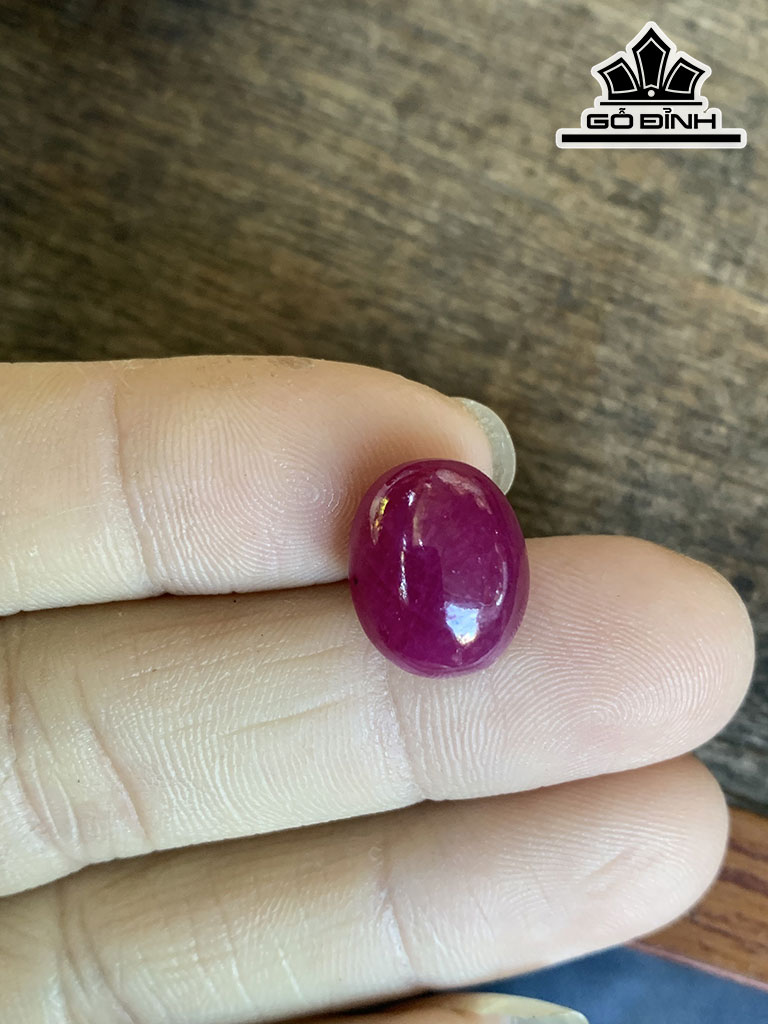 Viên Đá Ruby Lục Yên Đường Kính Hạt 11,9 (mm) 11,9cts