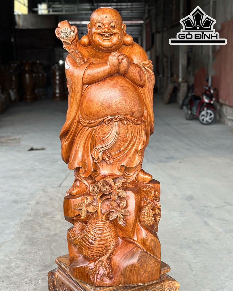 Tượng Phật Di Lặc Chúc Phúc Gỗ Hương Cao 127 Ngang 48 Sâu 50 (cm)