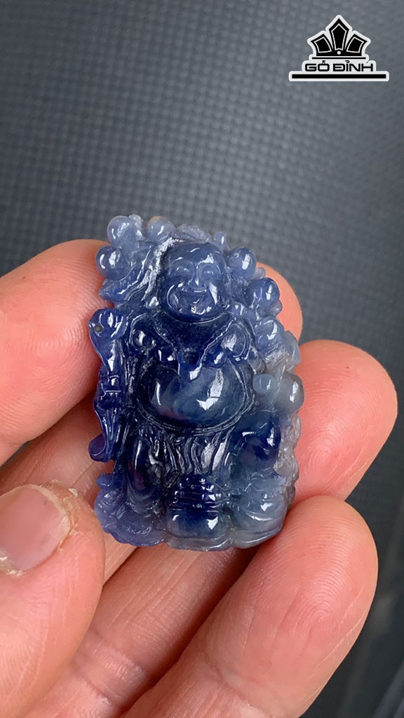 Mặt Dây Chuyền Di Lặc Đá Sapphire Cao 37 Ngang 24 (mm) 77cts