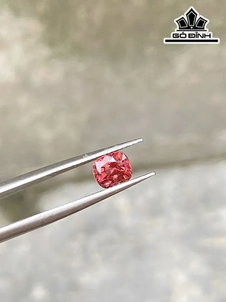 Viên Đá Spinel Lục Yên 1,2cts