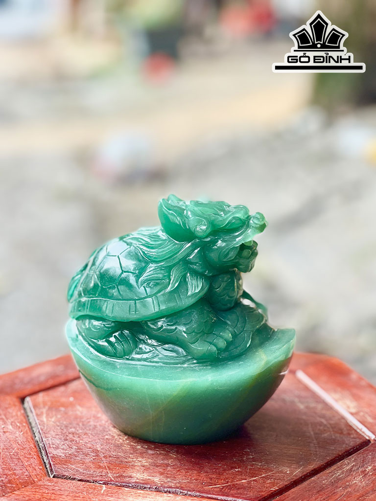 Long Quy Đá Thạch Anh Xanh Cao 11 Ngang 12 (cm) 2kg