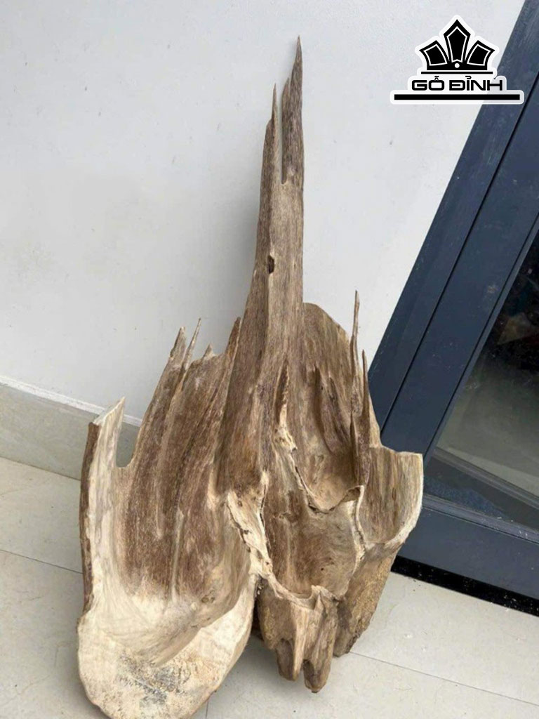 Bì Trang Trí Gỗ Trầm Hương Cao 80 Ngang 40 (cm) 1,7kg