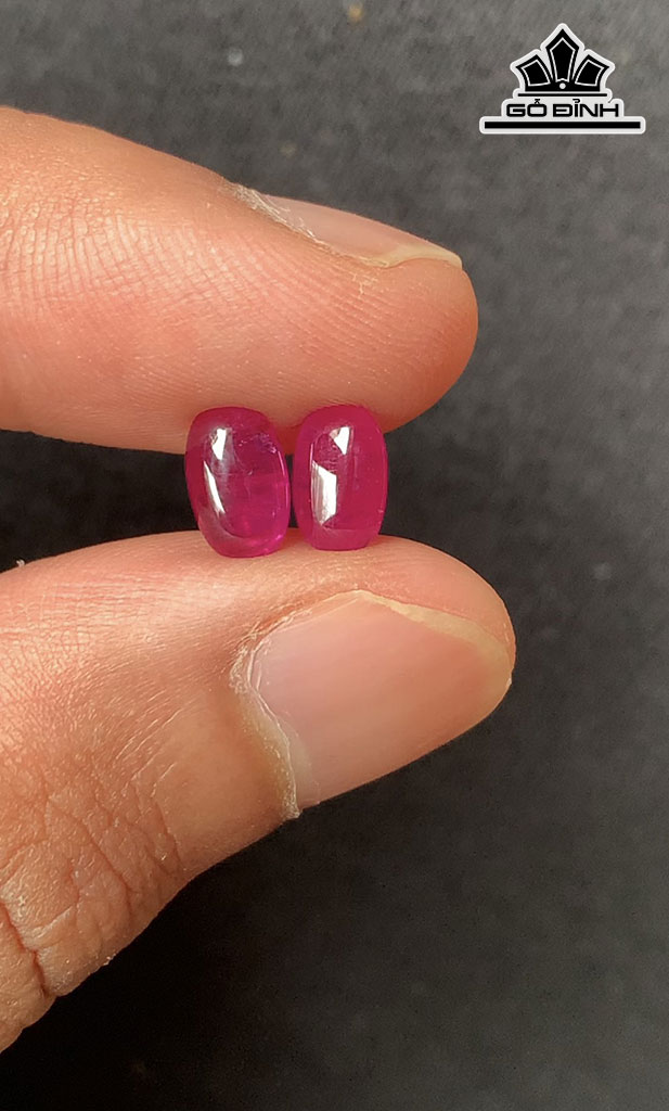 Cặp Đá Ruby Hồng 2,4cts