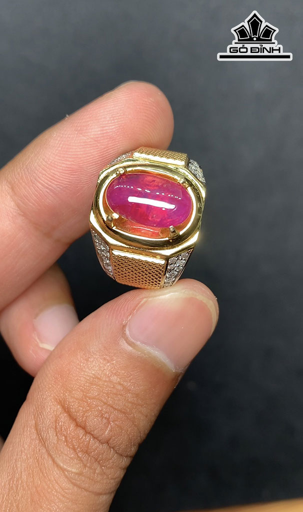 Nhẫn Nam Đá Ruby Cháo Lửa Lục Yên 3,3cts