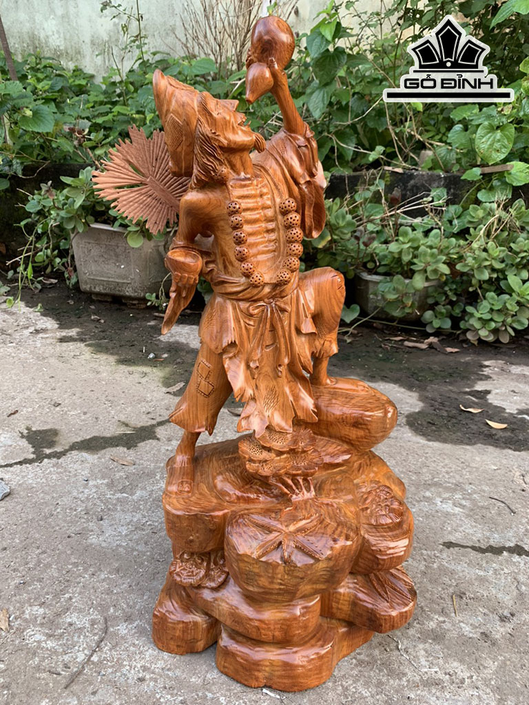 Tượng Tế Công Gỗ Hương Cao 63 Ngang 33 Sâu 30 (cm)