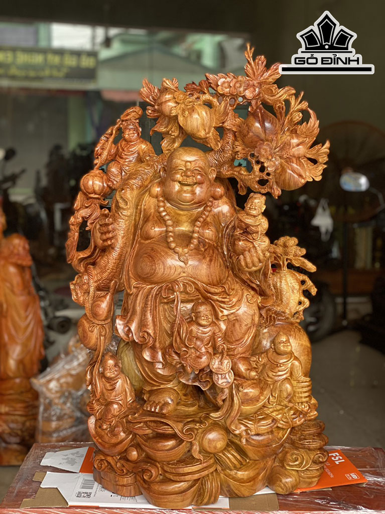 Tượng Phật Di Lặc Ngũ Phúc Vác Đào Gỗ Hương Cao 87 Ngang 54 Sâu 30 (cm)