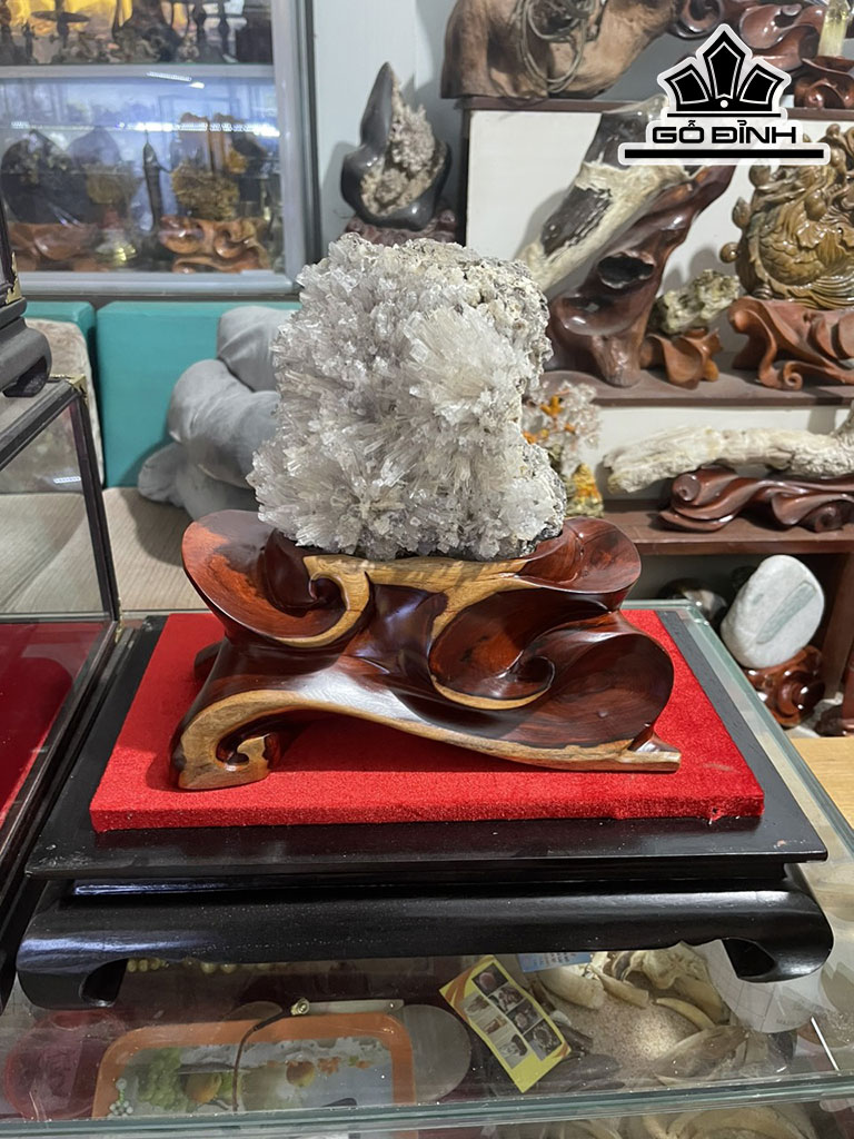 Bông Hoa Ưu Đàm Đá Trầm Tích Cao 26 (cm) 5kg