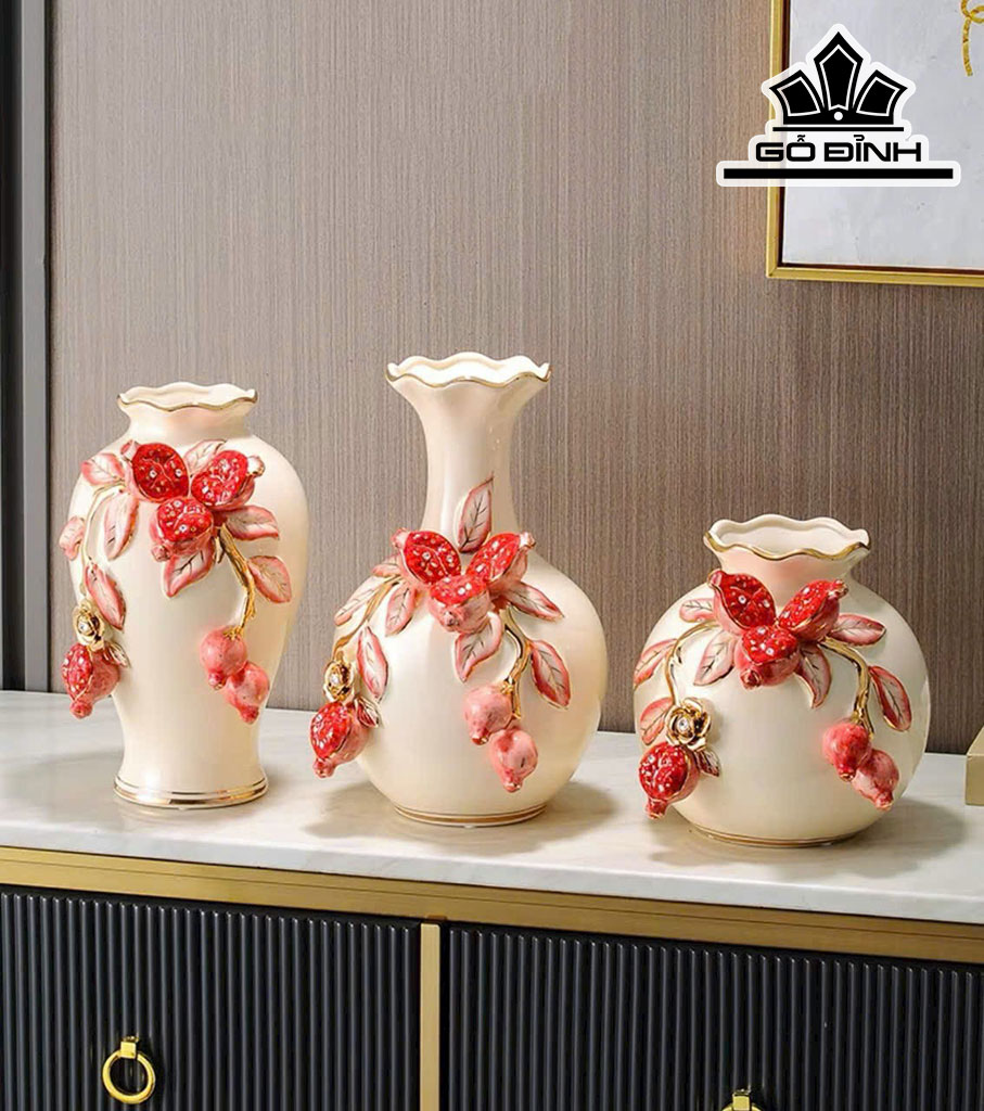 Bộ Bình Hoa Đắp Nổi Gốm Tàu