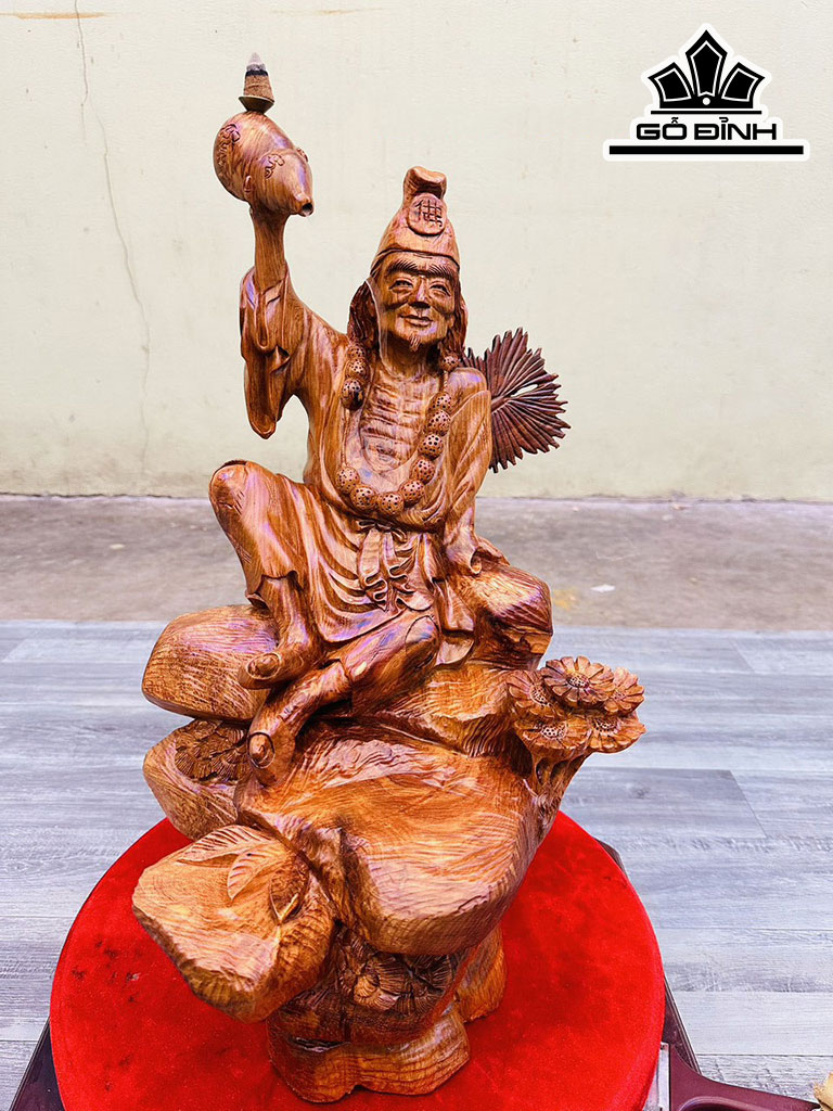 Tượng Tế Công Gỗ Hương Cao 52 Ngang 34 Sâu 30 (cm)