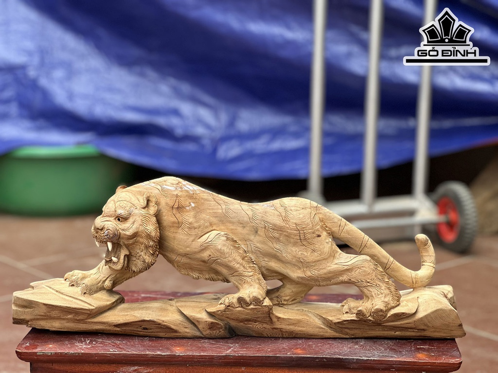Tượng Hổ Phong Thủy Gỗ Ngọc Am Cao 22 Ngang 62 Sâu 15 (cm)