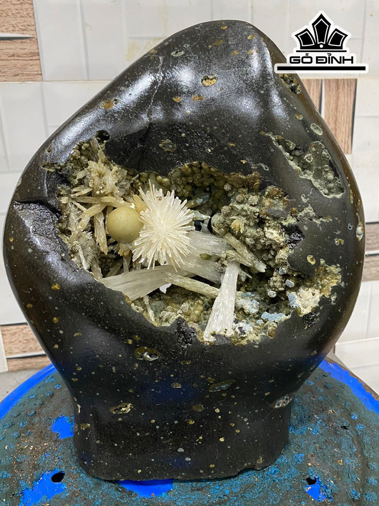 Bông Hoa Ưu Đàm Đá Trầm Tích Cao 25 (cm) 6kg