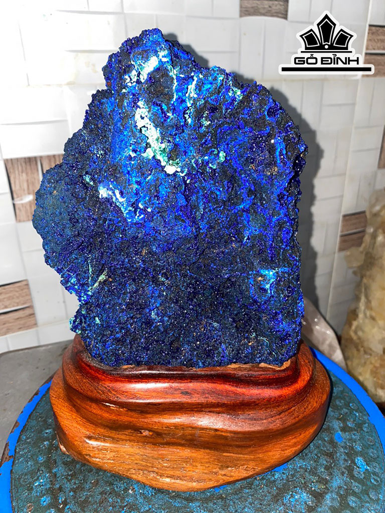 Tác Phẩm Đá Azurite Cao 26 (cm) 4,5kg