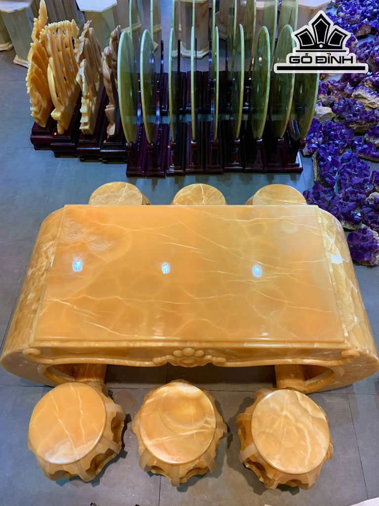 Bộ Bàn Ghế Đá Ngọc Hoàng Long