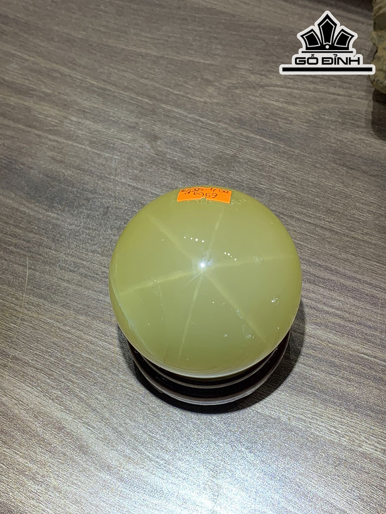 Bi Cầu Đá Thạch Anh Vàng Đường Kính Hạt 7,6 (cm) 696g