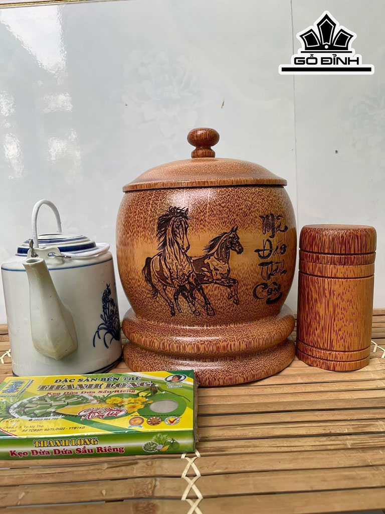 Vỏ Bình Giữ Nhiệt Nắp Nút Mã Đáo Thành Công Gỗ Dừa Loại 1,5 Lít