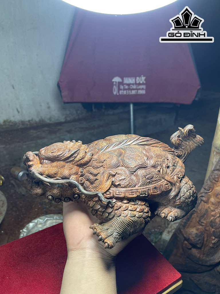 Tượng Long Quy Gỗ Trắc Cao 11 Ngang 28 Sâu 21 (cm)