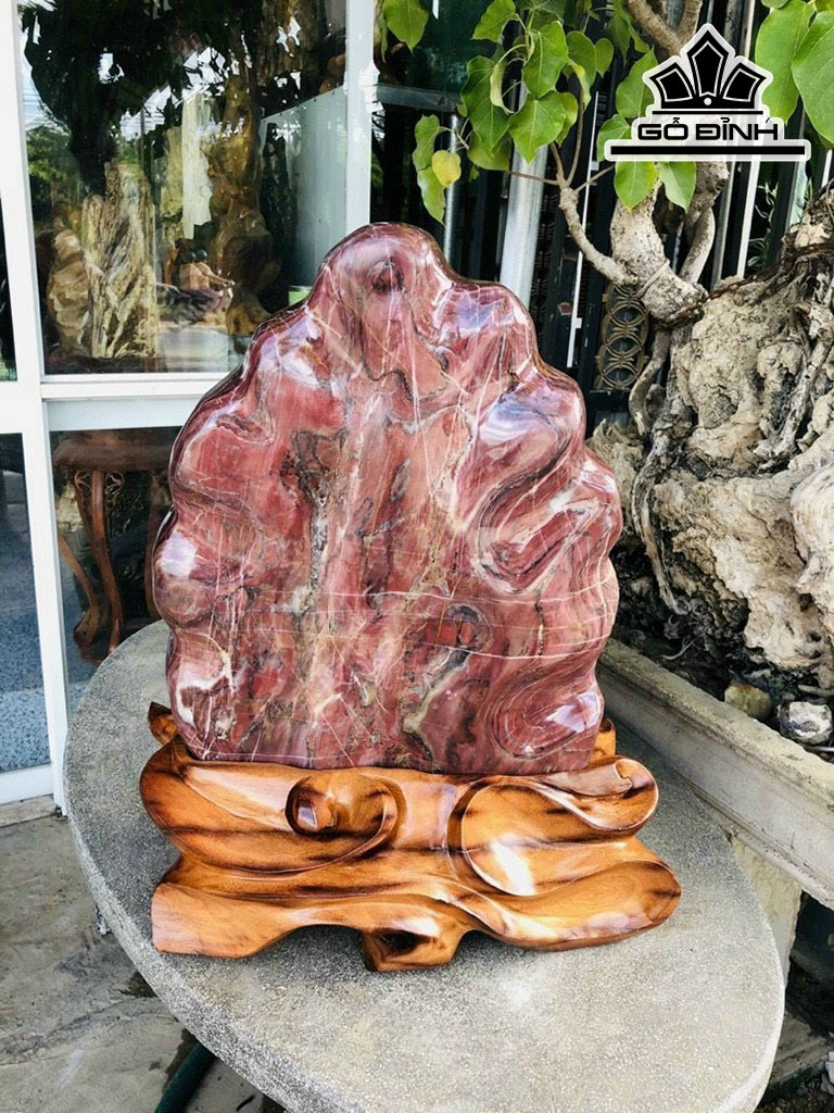 Tác Phẩm Đá Serpentine Cao 62 Ngang 39 (cm) 44kg