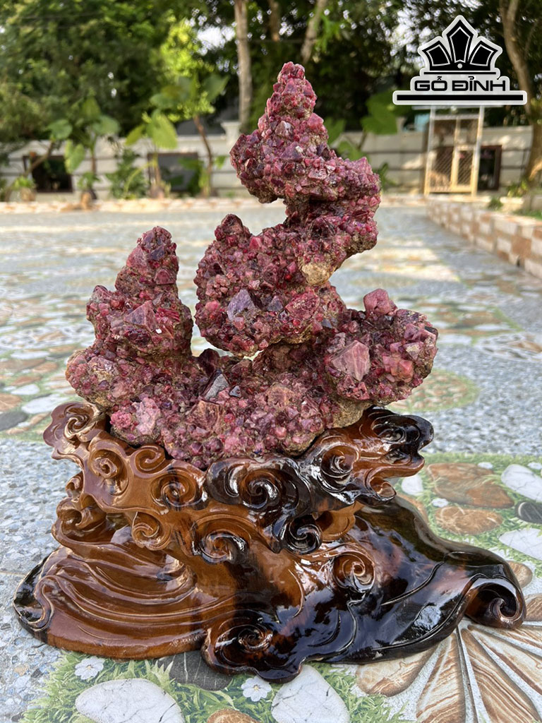 Tinh Thể Đá Spinel Cao 37 (cm) 5kg