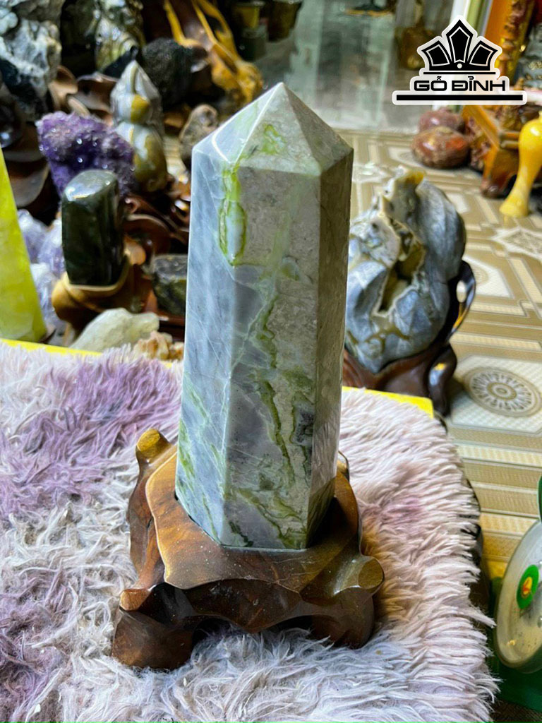 Trụ Đá Đá Serpentine Cao 30 (cm) 3,1kg