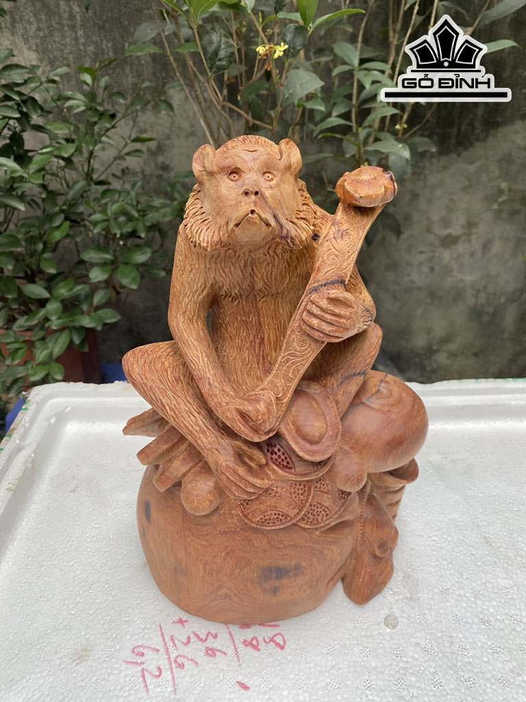 Tượng Khỉ Gỗ Cẩm Cao 31 Ngang 21 Sâu 14 (cm)